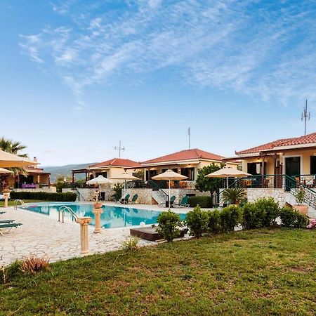 Dukes Poolside Houses ปาราลีอออัสตรอช ภายนอก รูปภาพ