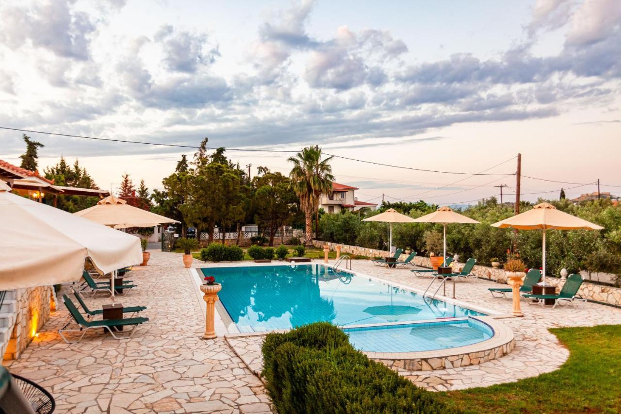 Dukes Poolside Houses ปาราลีอออัสตรอช ภายนอก รูปภาพ