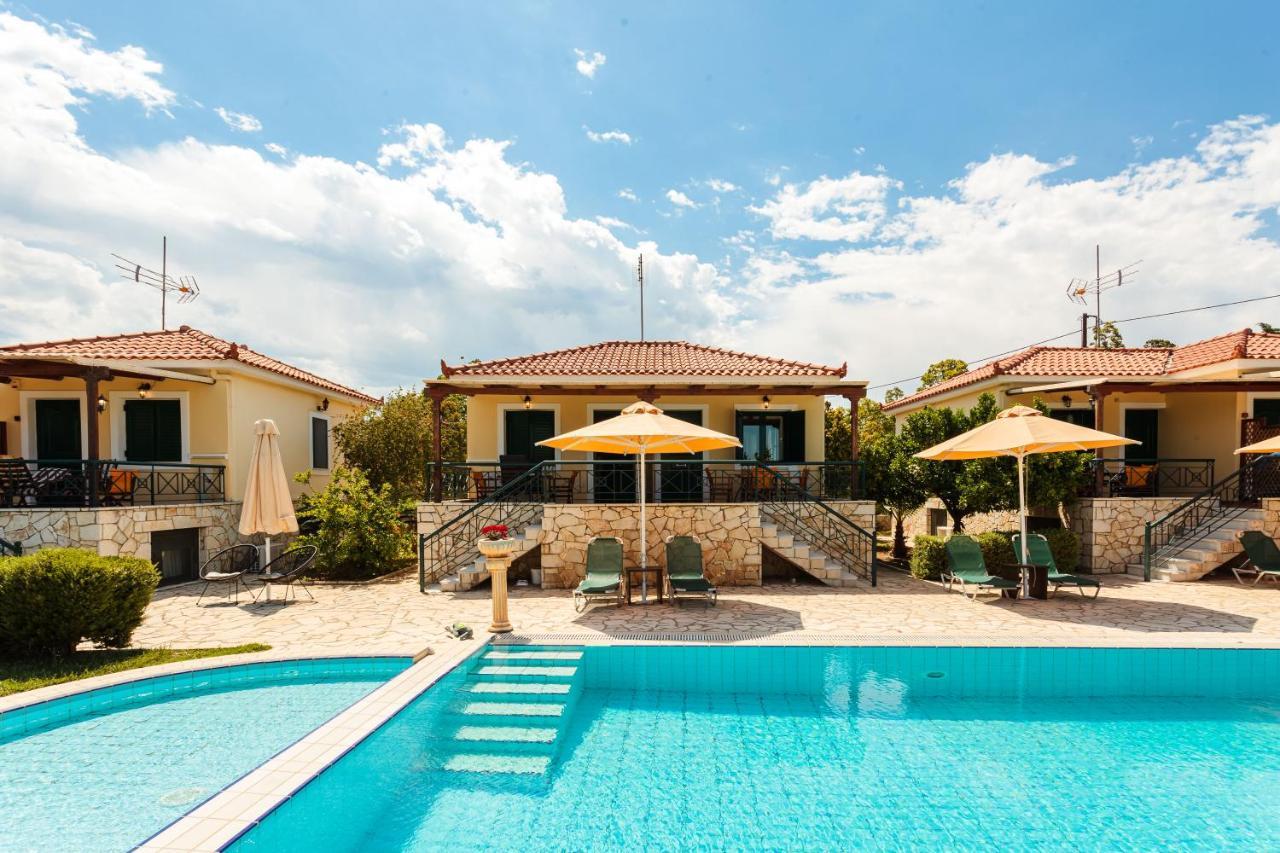 Dukes Poolside Houses ปาราลีอออัสตรอช ภายนอก รูปภาพ